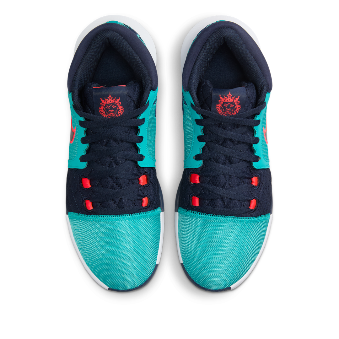 Nike LeBron Witness 8 Red Carpet