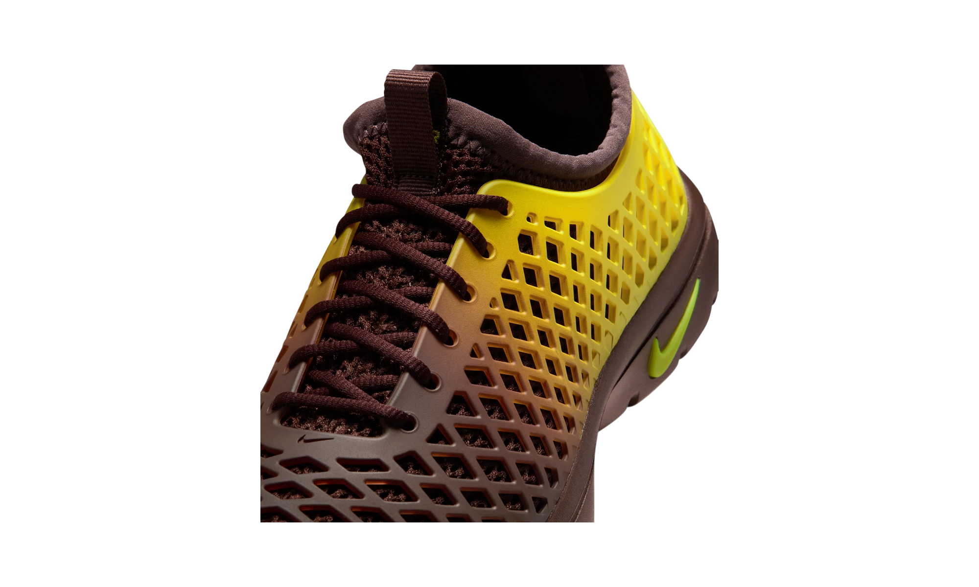 Nike Rejuven8 Run OG SE Dark Field Brown Bright Cactus