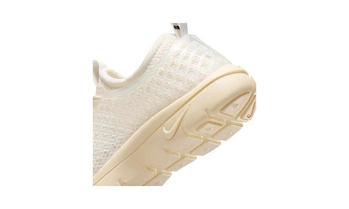 Nike Rejuven8 Run OG SP Jelly Muslin Pale Ivory