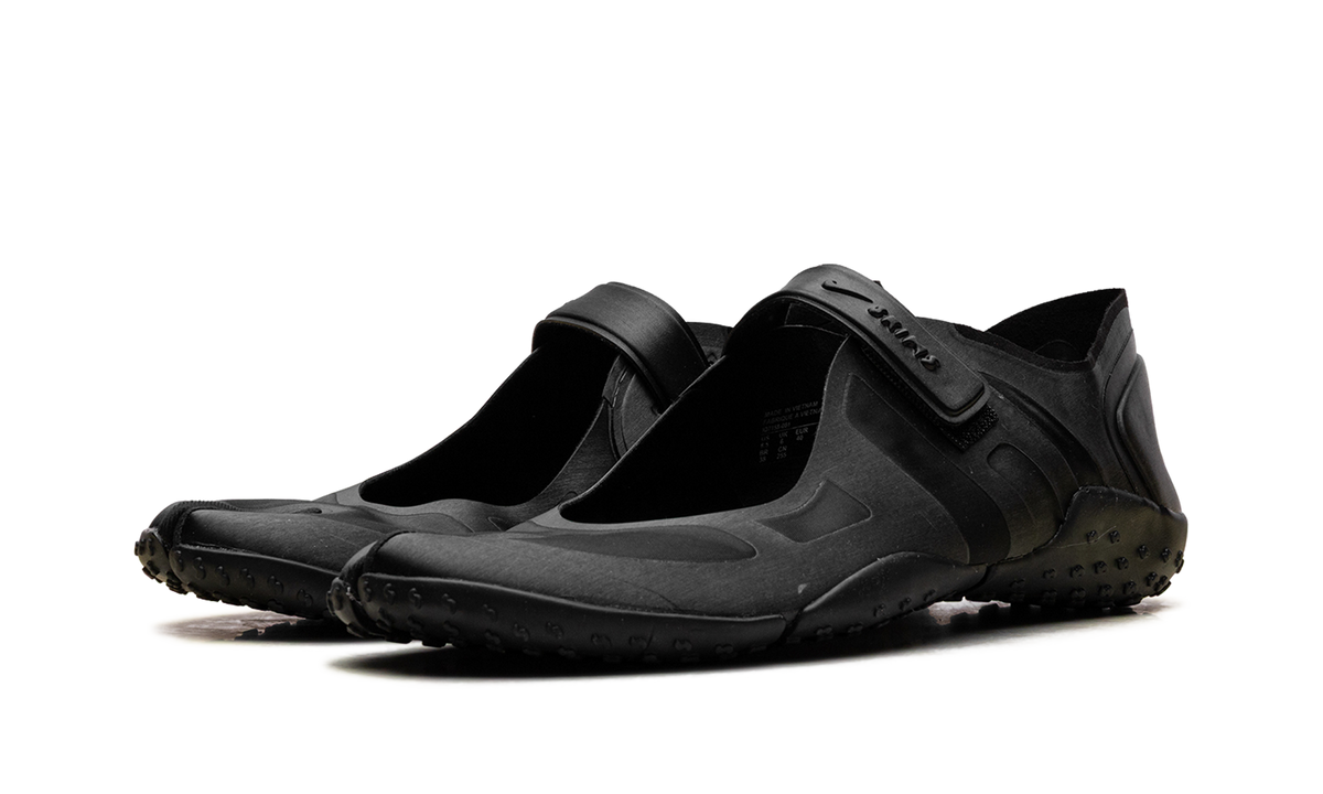 Nike Rift Satin SKIMS Black