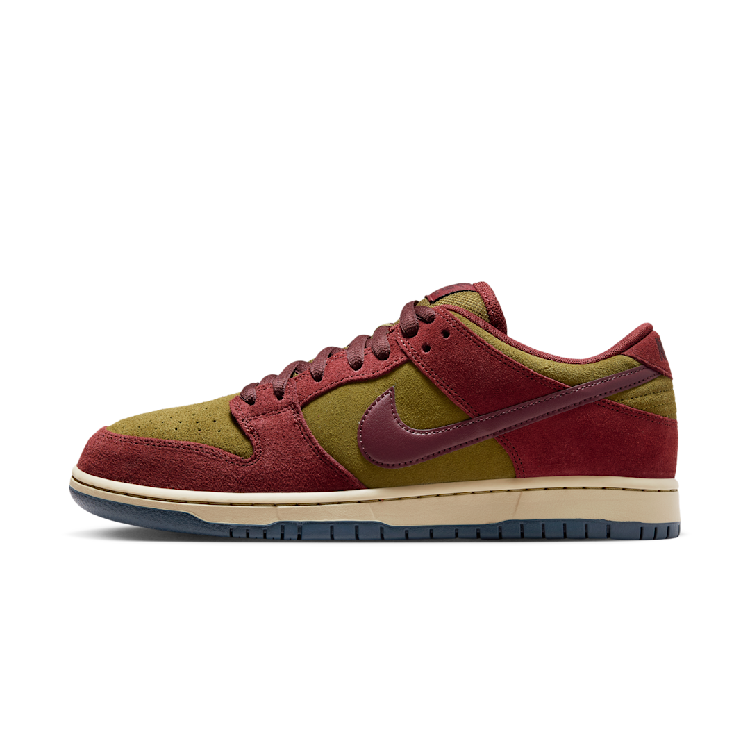 Nike SB Dunk Low Dark Team Red Olive Flak, Dark Team Red/Burgundy Crush-Olive Flak-Parachute Beige-Armory Navy (HQ1625-600)