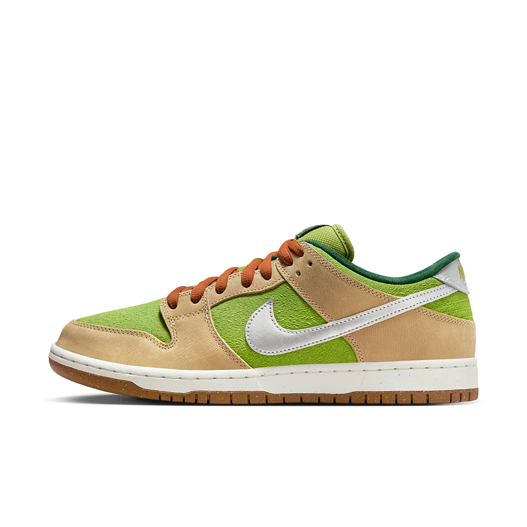 Nike SB Dunk Low Escargot, Sesame/Metallic Silver/Pear/Fir/Sail/Light British Tan (FQ7585-200)