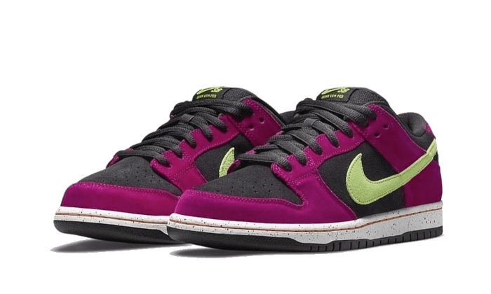 Nike SB Dunk Low Pro ACG Terra Red Plum, Red Plum/Black-Taxi-Citron (BQ6817-501)