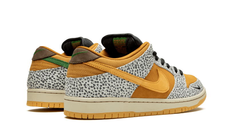 Nike SB Dunk Low Safari, Black/Orange-Cement Grey-Outdoor green (CD2563-002)