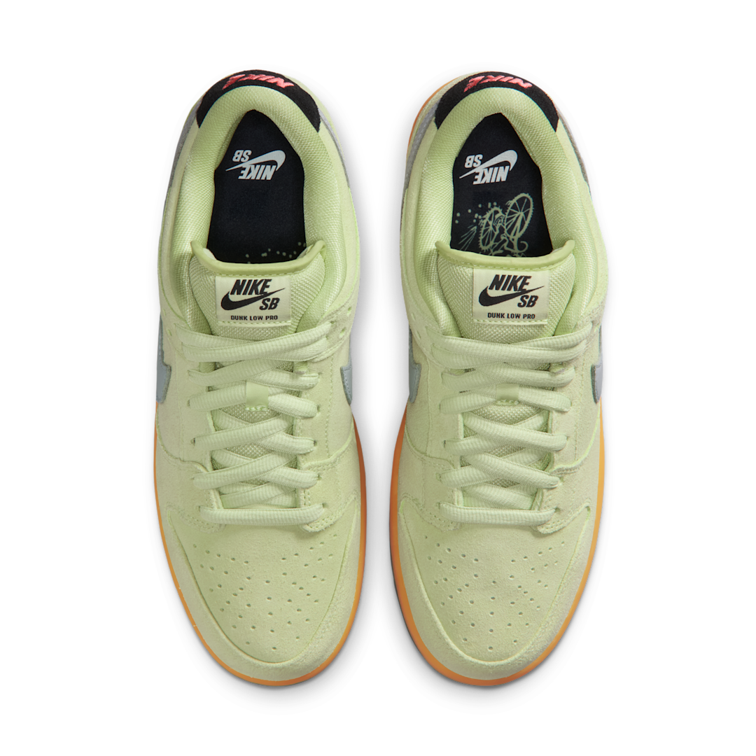 Nike SB Dunk Low Verdugo Mountain, Pistachio Frost/Wolf Grey/Black/Gum Yellow/Magic Ember/Black (HQ1626-300)