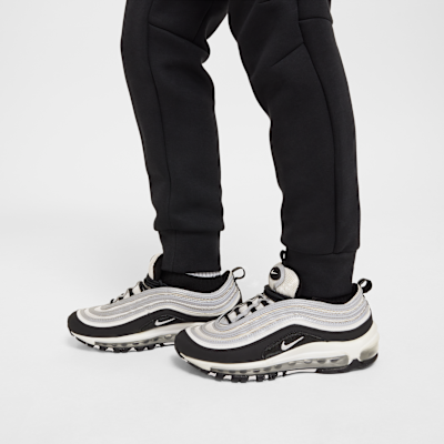 Nike Sportswear Tech Fleece Older Kids' Joggers Black/Black/Black
