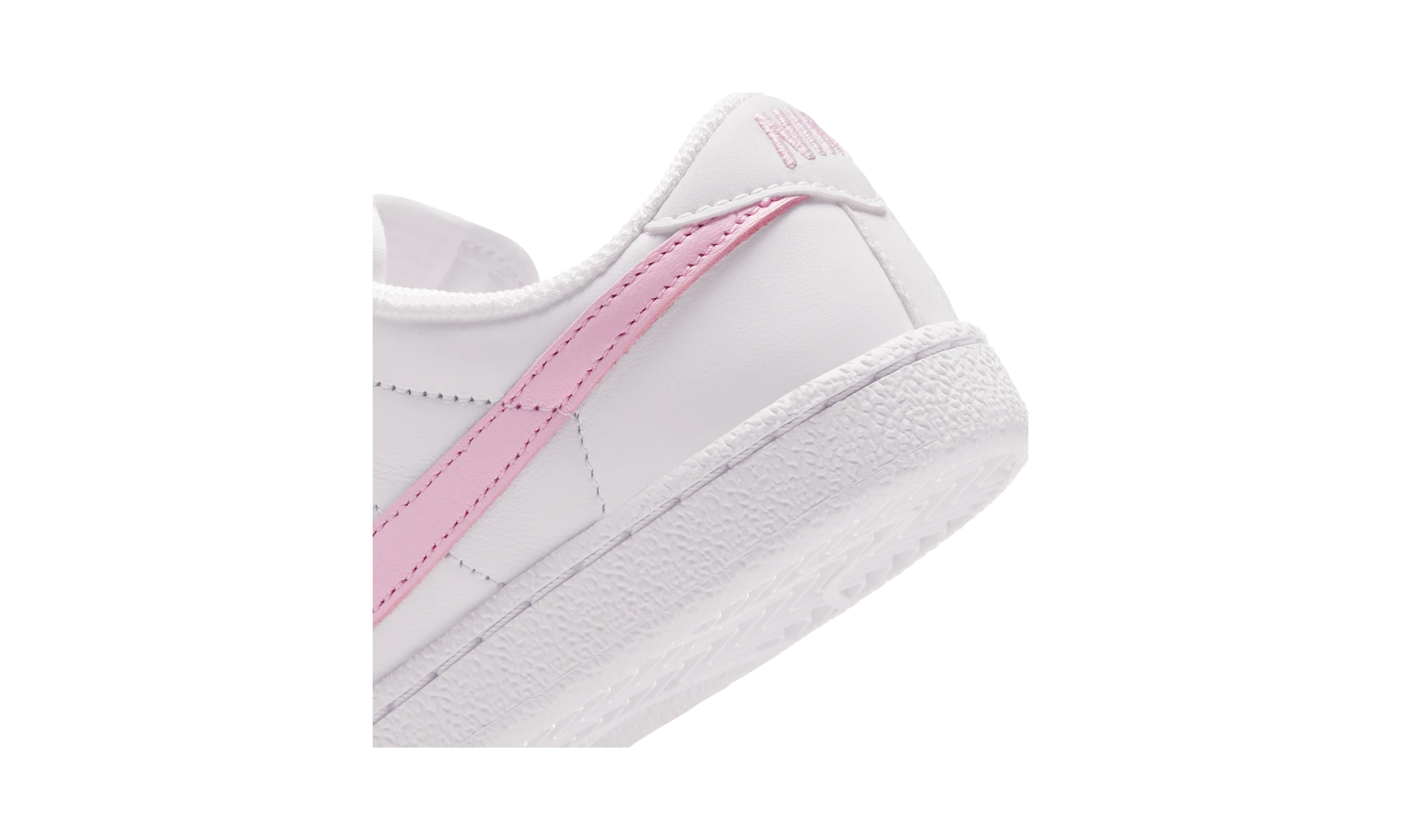 Nike Tennis Classic White Pink Foam (PS)