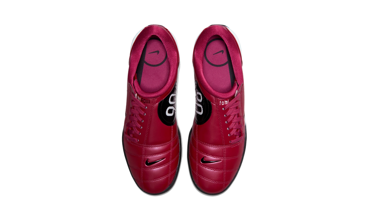 Nike Total 90 3 Sweet Beet