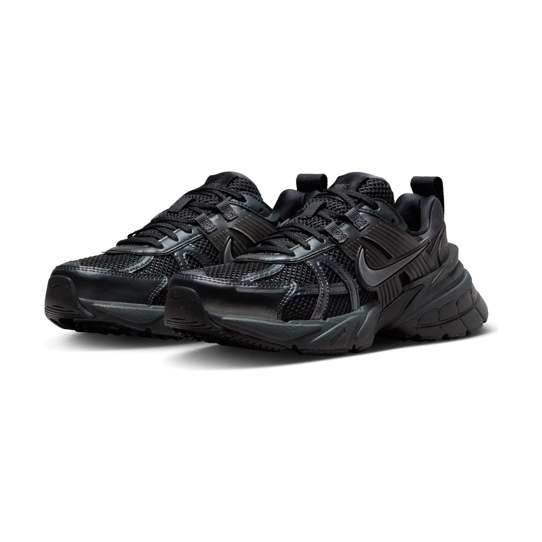 Nike V2K Run Black Dark Smoke Grey