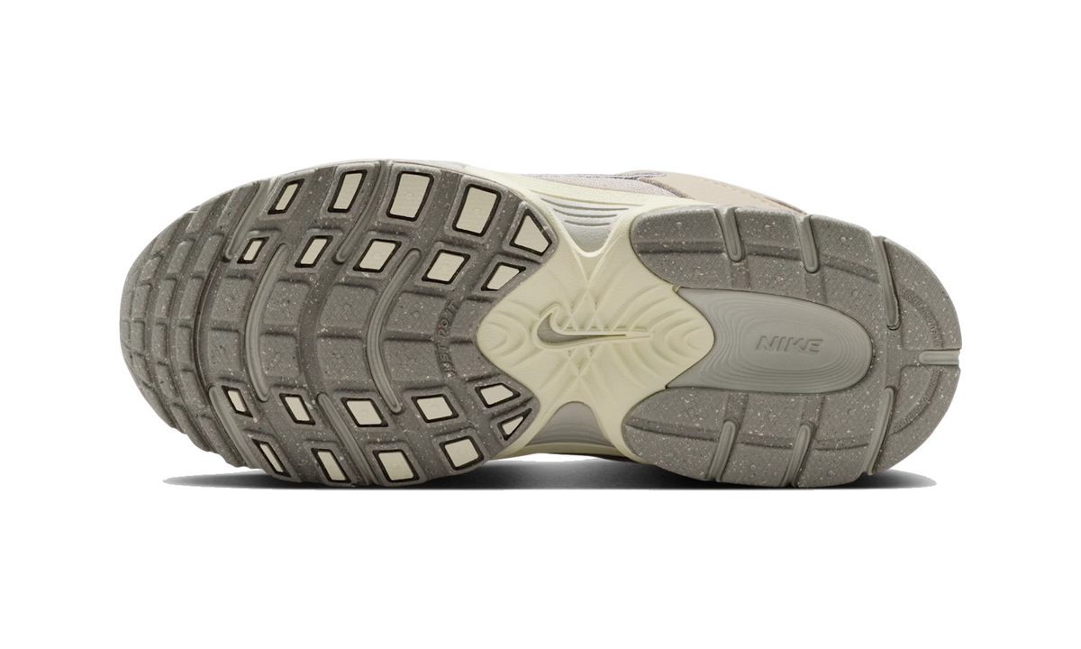 Nike V5 RNR PS Moon Particle Light Orewood Brown