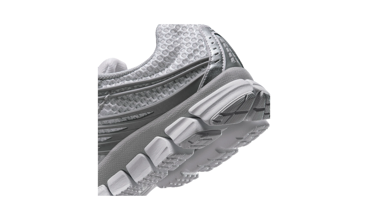 Nike Zoom Skylon 11 White Grey Fog Silver