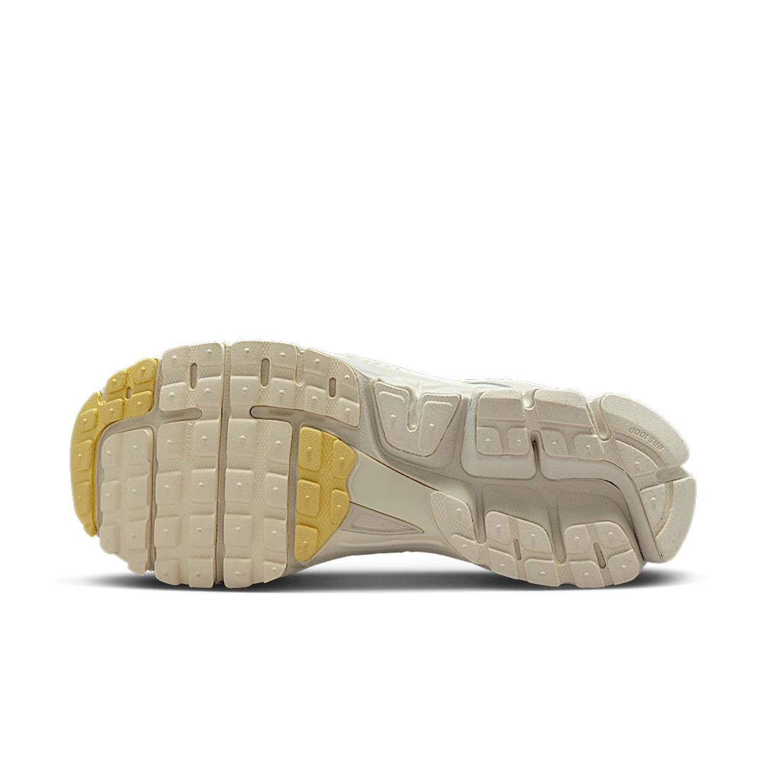 Nike Zoom Vomero 5 Sail Soft Yellow, Sail/Pale Ivory/Soft Yellow (HJ3846-133)