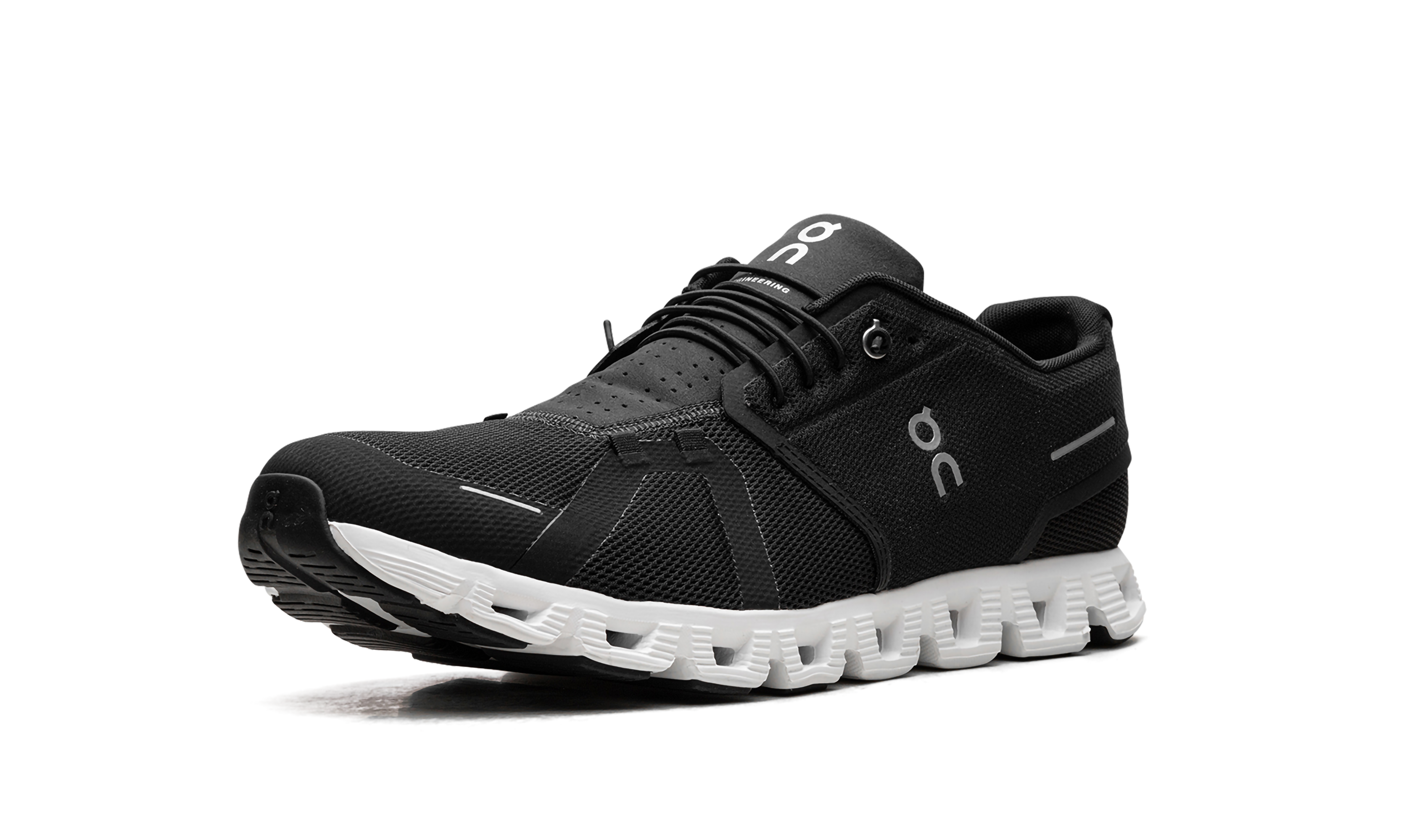 On Running Cloud 5 Black White