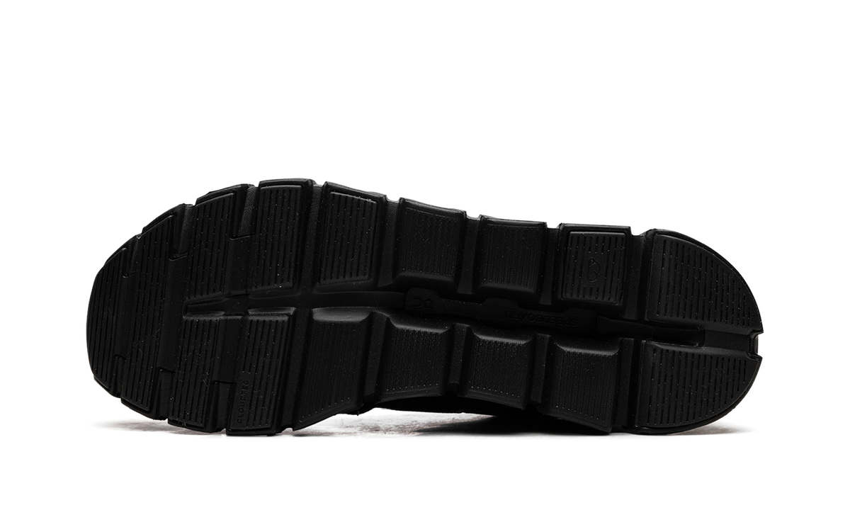 On Running Cloud 6 All Black