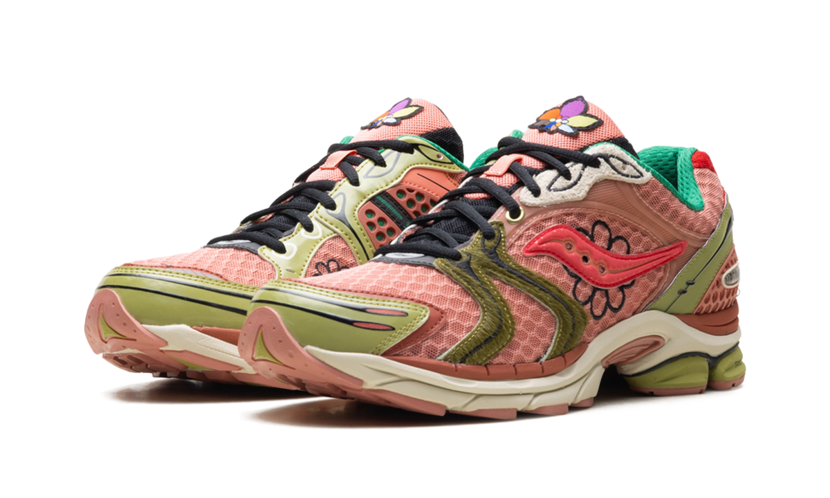 Saucony ProGrid Triumph 4 Jae Tips Flowers Grow Uptown Virginia Creeper