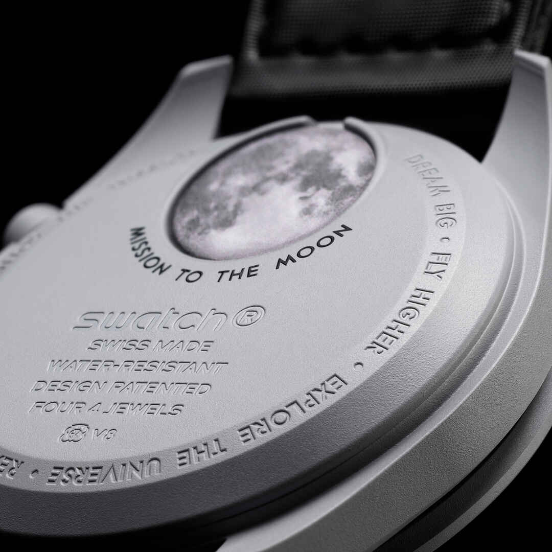 Swatch x Omega Bioceramic Moonswatch Mission to the Moon SO33M100