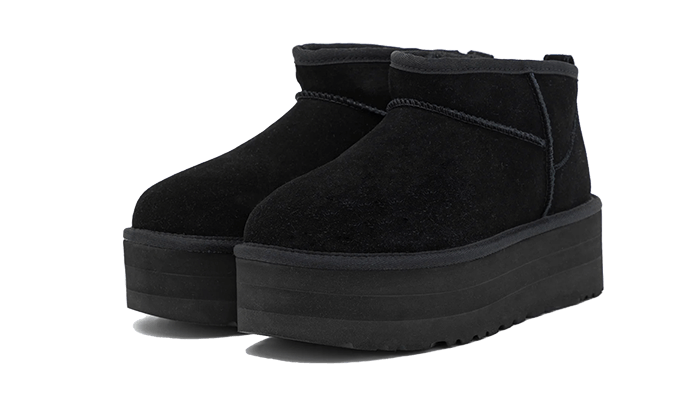 UGG Classic Ultra Mini Platform Boot Black, Black (1135092-BLK)