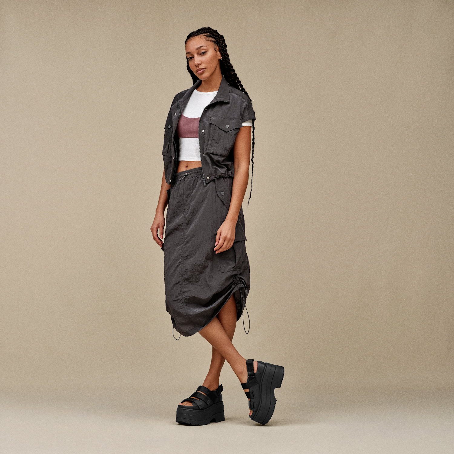 UGG GoldenRise Platform Sandals Black, Black (1167431-BLK)