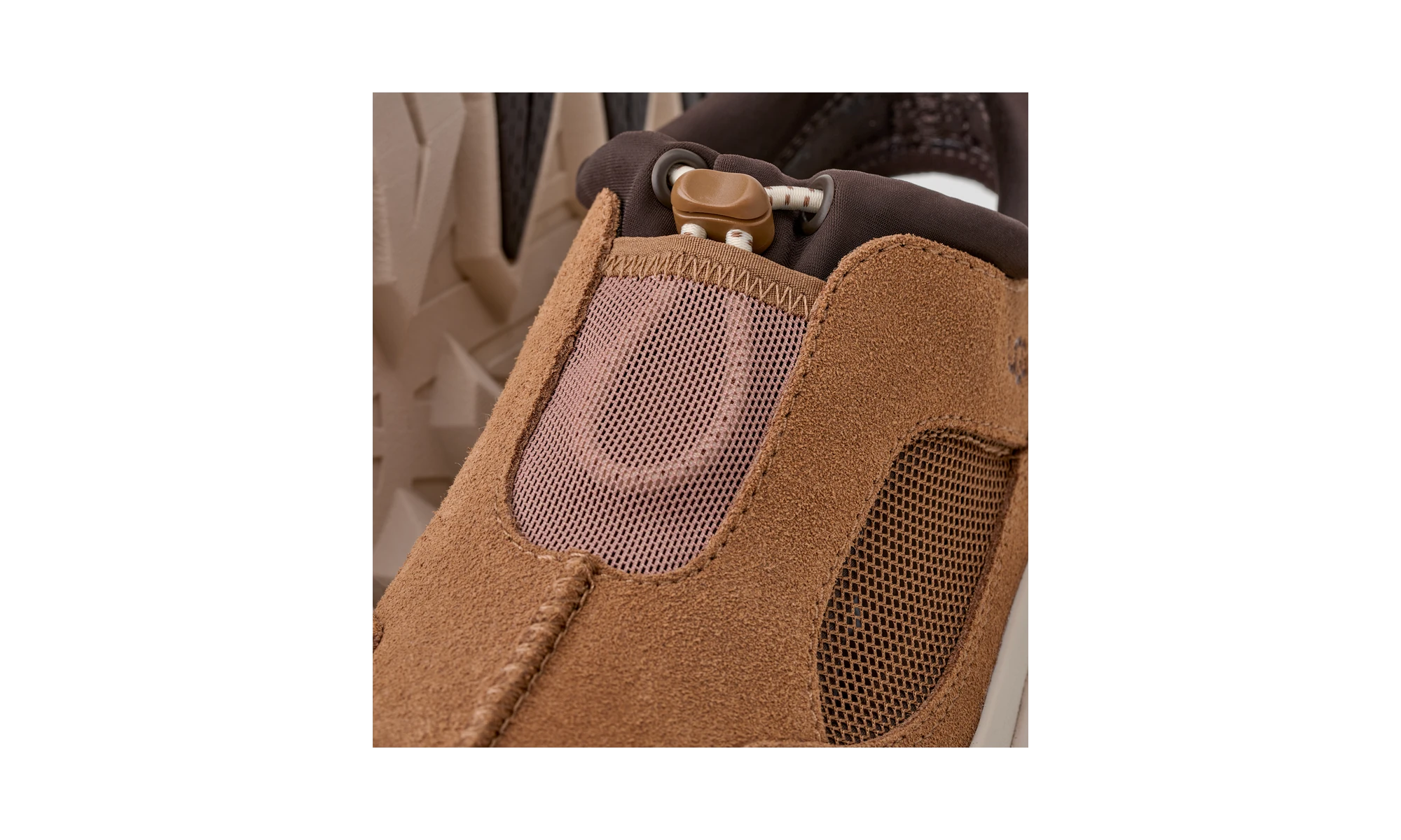UGG Heritage Utility Axoid Sneaker Chestnut Jasmine