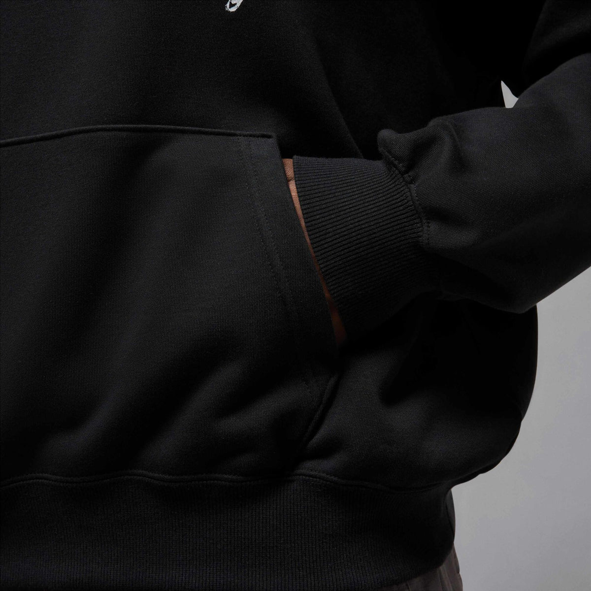 Air Jordan Brooklyn Oversized Pullover Hoodie Black/Starfish