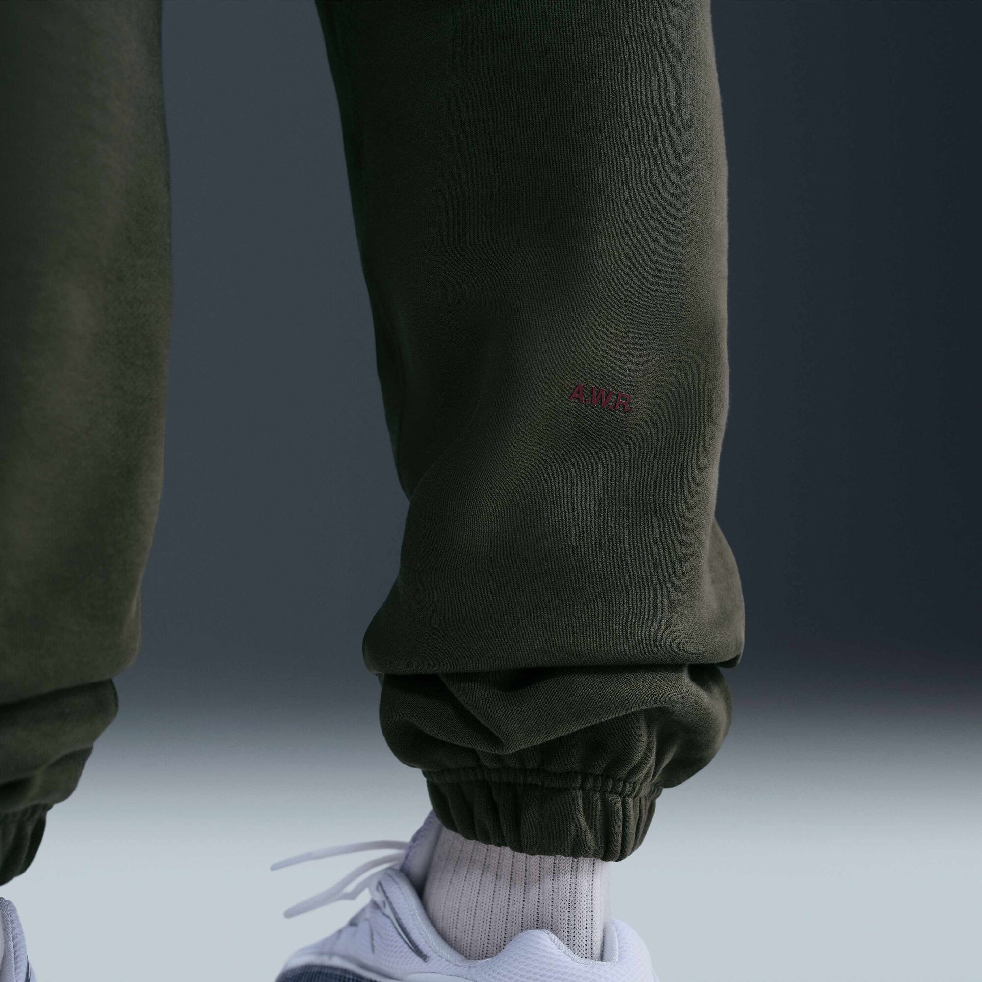 NOCTA NOCTA Fleece CS Tracksuit Bottoms Cargo Khaki/Team Red