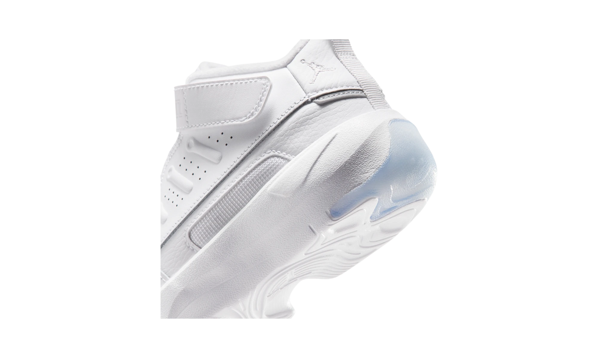 Air Jordan Max Aura 7 White/Vast Grey