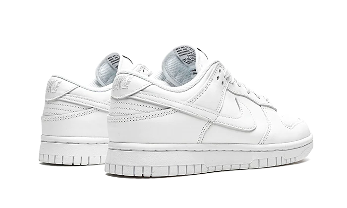 Nike Dunk Low Triple White (2021), White/White-White (DD1503-109)